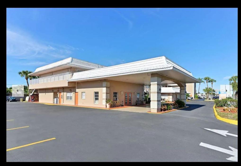 Travelodge By Wyndham Venice Venice Gardens Ngoại thất bức ảnh