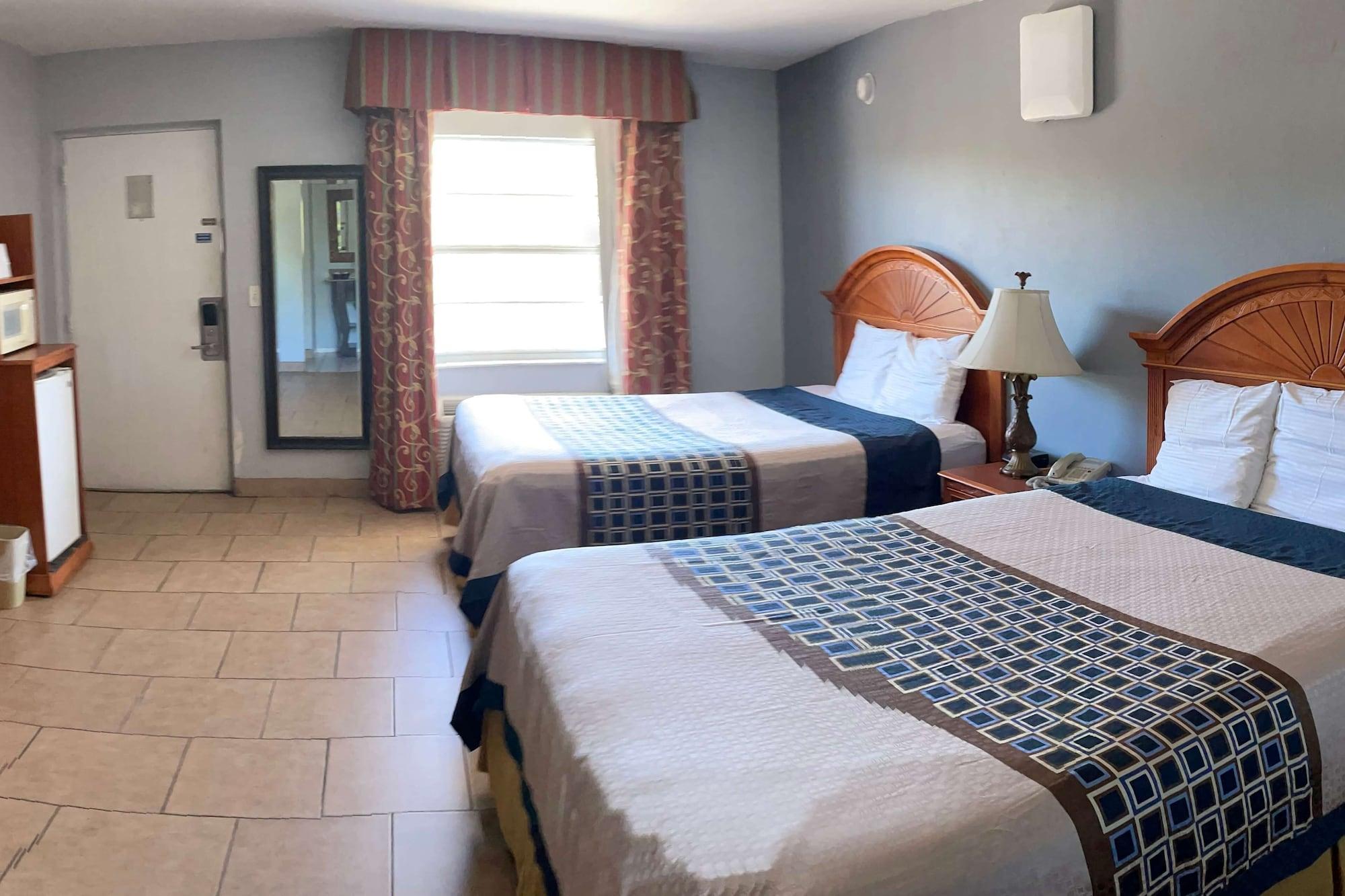 Travelodge By Wyndham Venice Venice Gardens Ngoại thất bức ảnh
