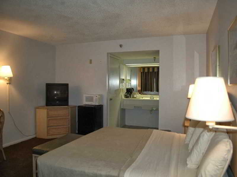 Travelodge By Wyndham Venice Venice Gardens Ngoại thất bức ảnh
