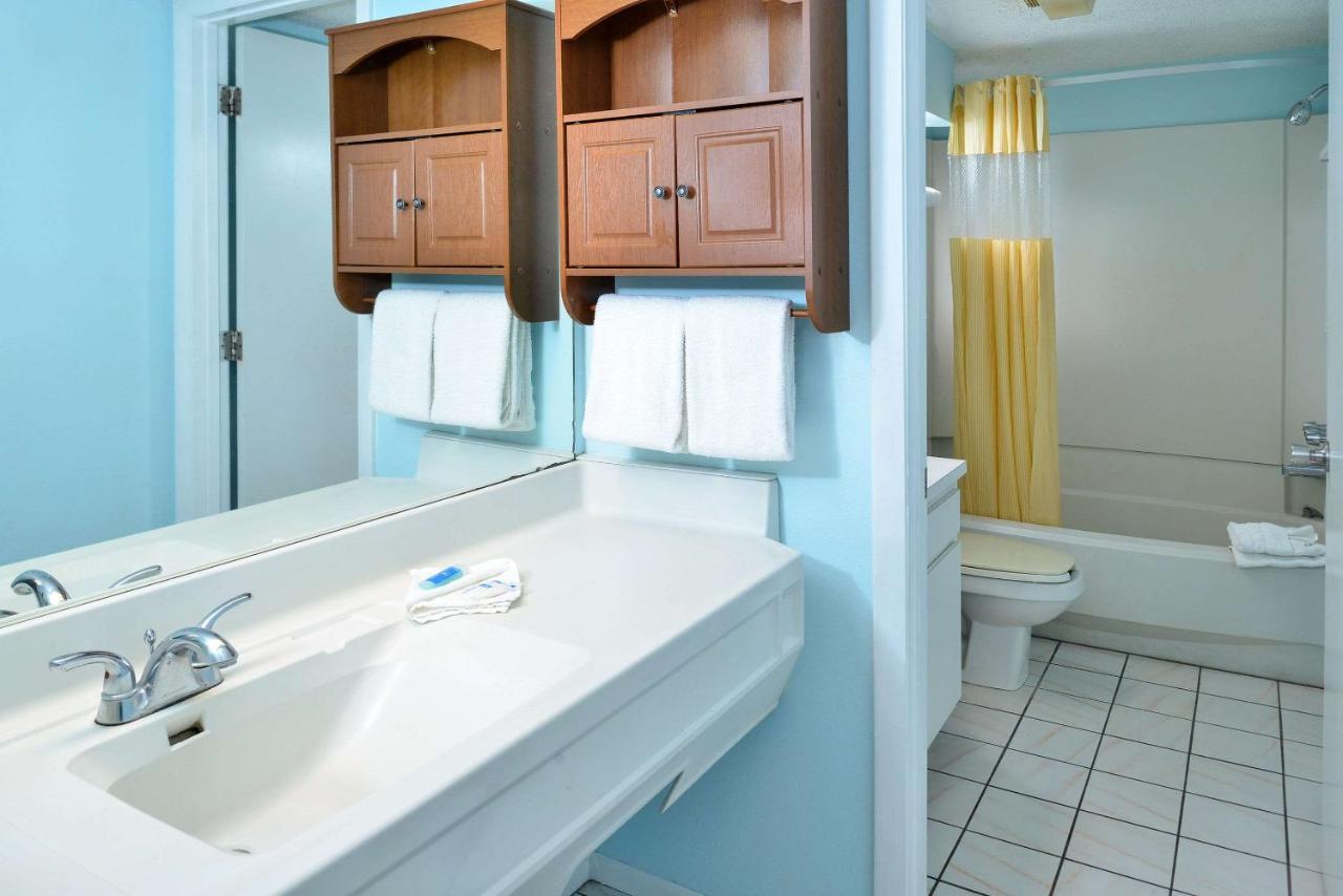 Travelodge By Wyndham Venice Venice Gardens Ngoại thất bức ảnh