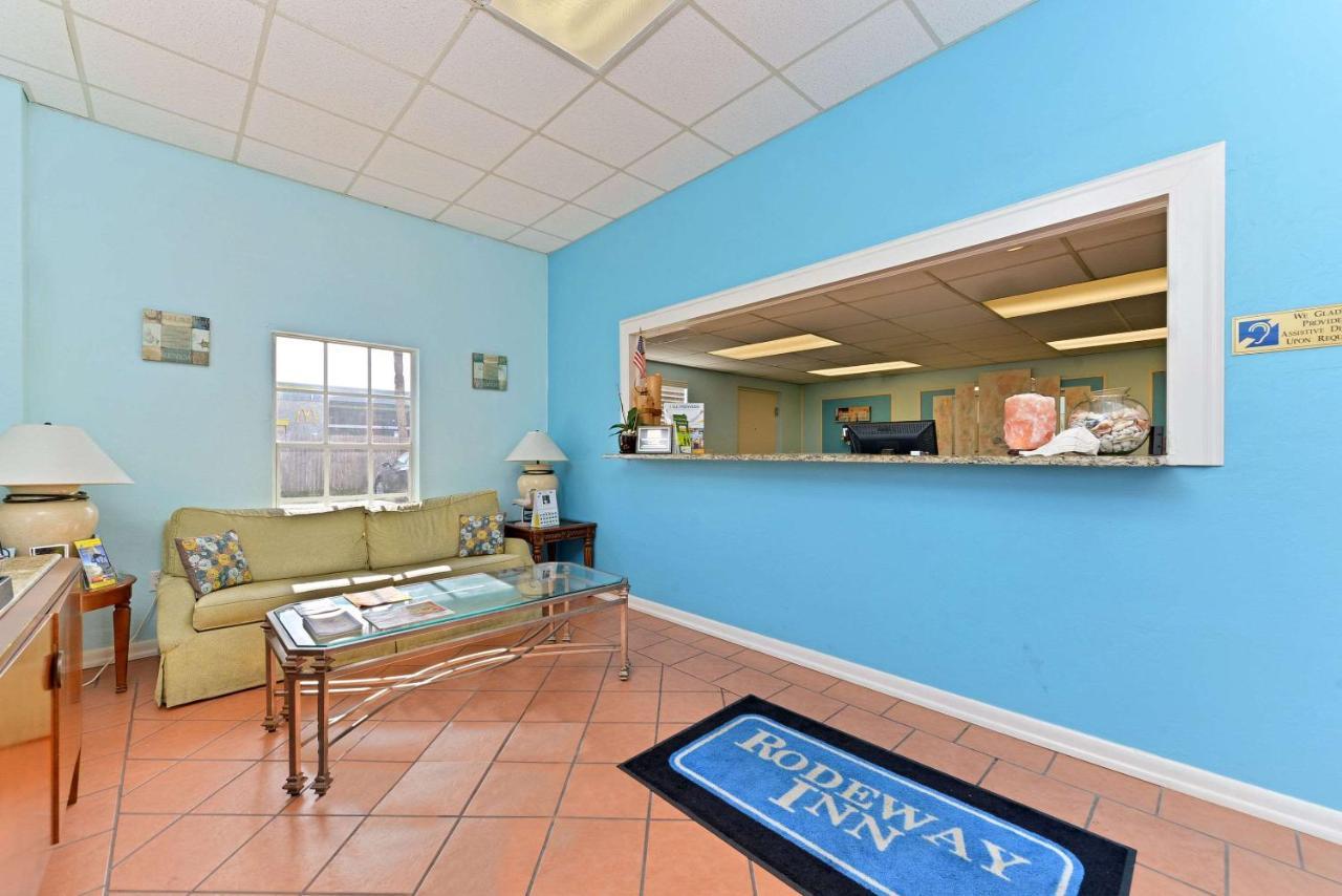 Travelodge By Wyndham Venice Venice Gardens Ngoại thất bức ảnh